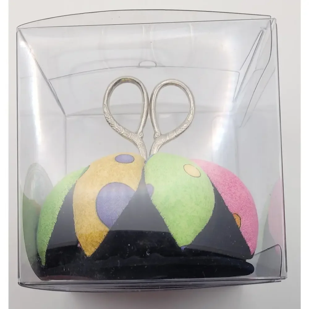 Dritz Collectible Cushions Keepsake Novelty Polka Dot Pin Cushion with Scissors - Picture 4 of 4